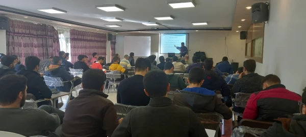 برگزاری کارگاه شناسایی اختلالات شخصیتی 
 7