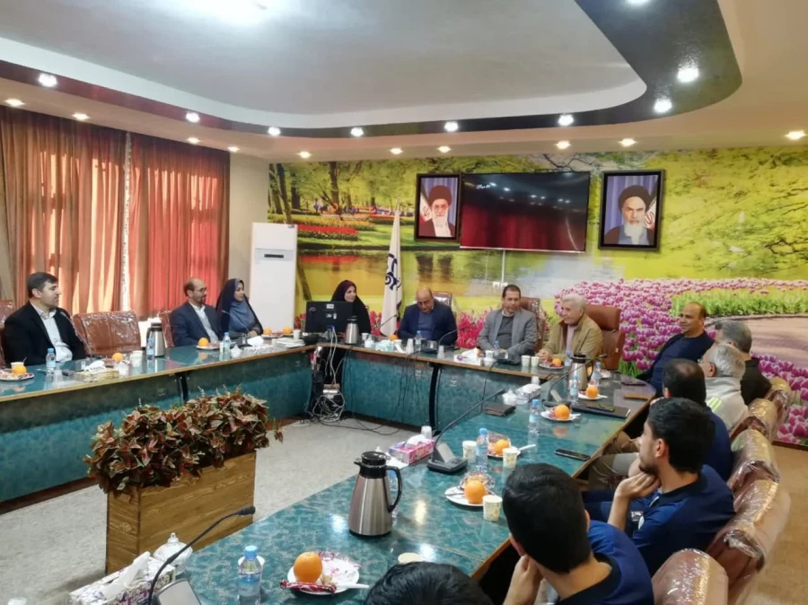 برگزاری چهاردهمین دوره داوری درجه 3 فوتبال در پردیس شهید باهنر اصفهان 5