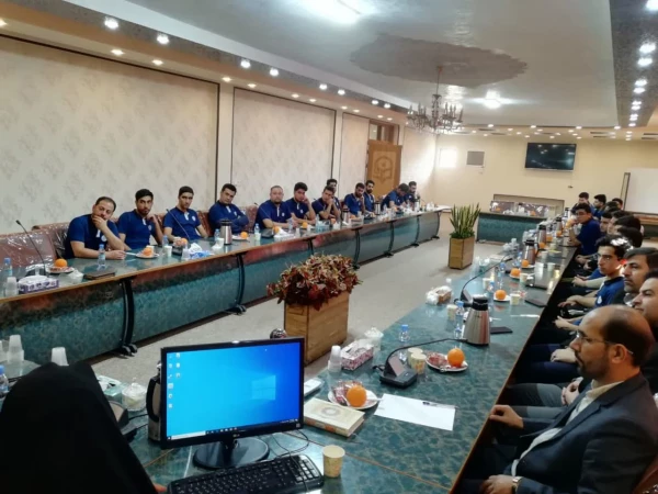 برگزاری چهاردهمین دوره داوری درجه 3 فوتبال در پردیس شهید باهنر اصفهان 6