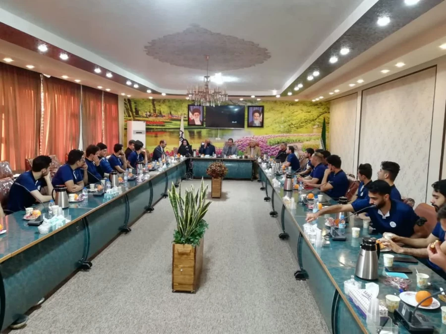 برگزاری چهاردهمین دوره داوری درجه 3 فوتبال در پردیس شهید باهنر اصفهان 9