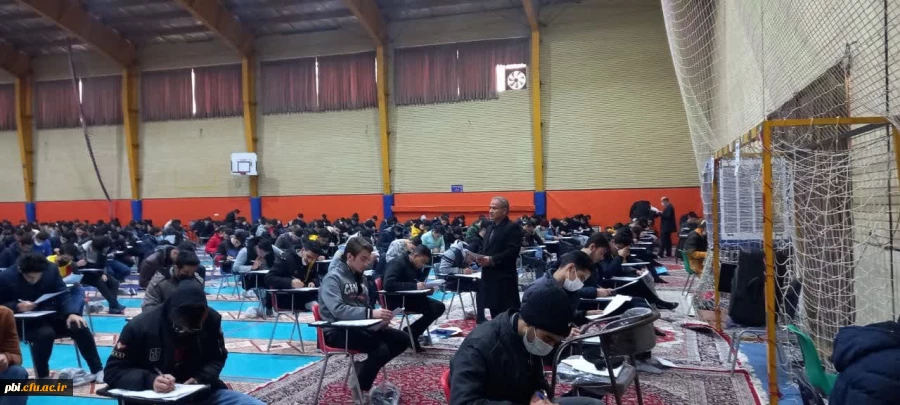 شروع امتحانات پردیس شهید باهنر اصفهان 6