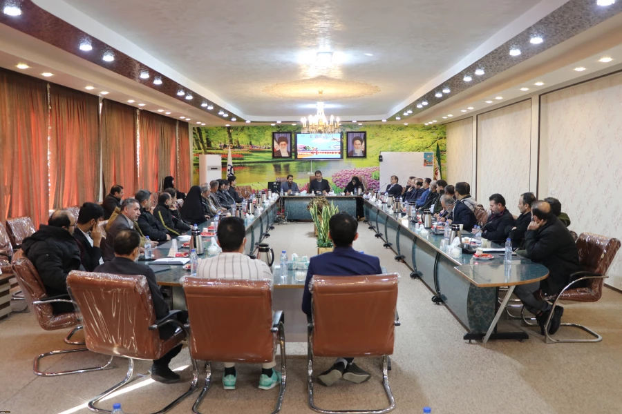 برگزاری دوره کشوری تغذیه سالم-معلم تندرست در پردیس شهید باهنر اصفهان 4