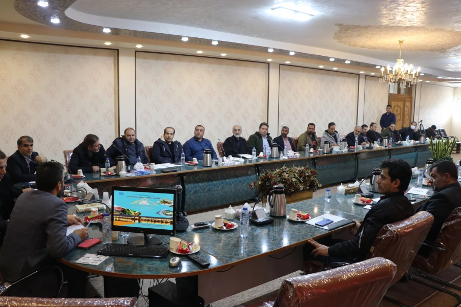 برگزاری دوره کشوری تغذیه سالم-معلم تندرست در پردیس شهید باهنر اصفهان 5