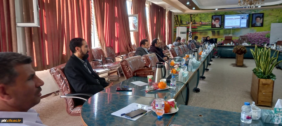 تجزیه و تحلیل داده های کیفی
 5