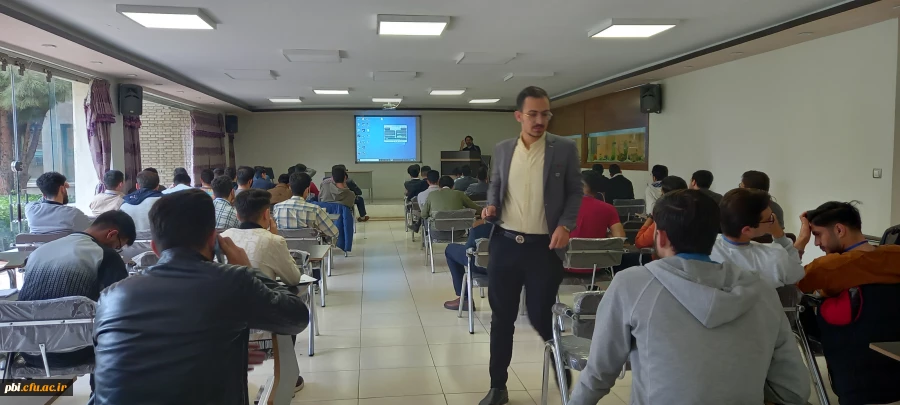 برگزاری همایش رویش با حضور بیش از پانصد نفر از دانشجویان تشکل ها و انجمن های دانشجویی دانشگاه فرهنگیان در پردیس شهید باهنر اصفهان 8