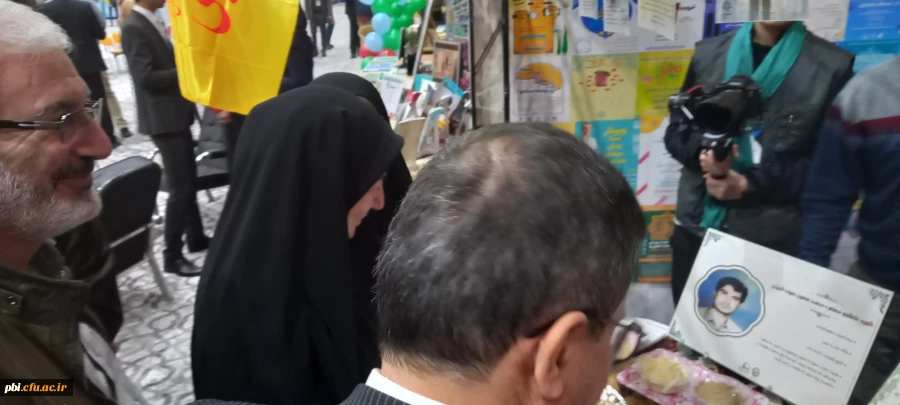 برگزاری نمایشگاه توانمندی های تشکل ها و انجمن های دانشجویی در پردیس ها شهید باهنر اصفهان 23