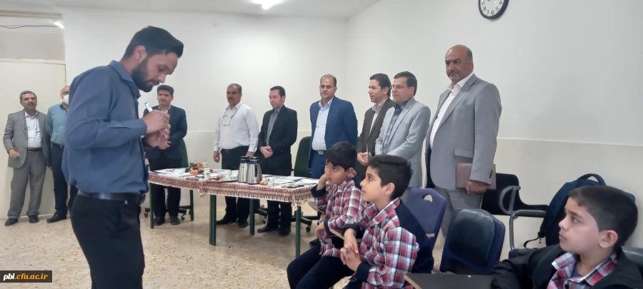 بازدید ریاست ، معاونین و مسئولین محترم دانشگاه از روند برگزاری جشنواره تدریس برتر 14