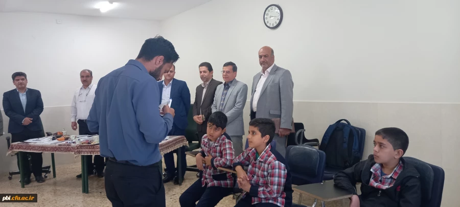 بازدید ریاست ، معاونین و مسئولین محترم دانشگاه از روند برگزاری جشنواره تدریس برتر 15