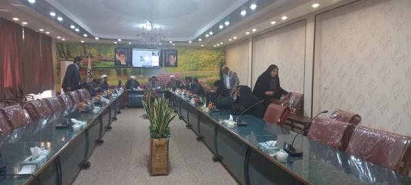 برگزاری جلسه ستاد اقامه نماز با حضور ریاست ، معاونین  و ریاست محترم ستاد اقامه نماز اصفهان  در پردیس شهید باهنر 
 2