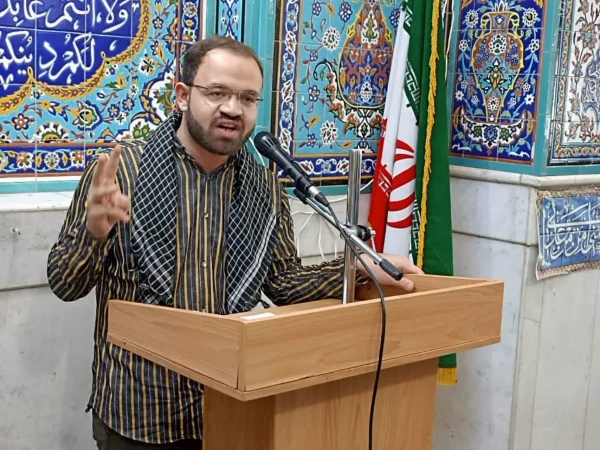 سخنرانی پیش از خطبه های نماز جمعه اعضای بسیج دانشجویی دانشگاه فرهنگیان اصفهان 2