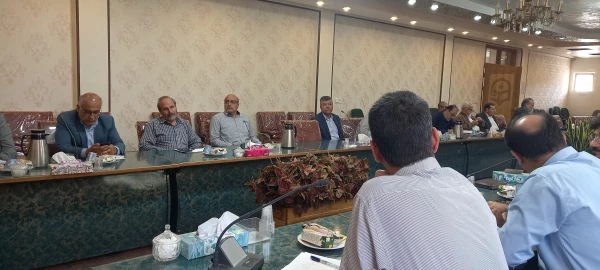 برگزاری جلسه شورای پردیس شهید باهنر 5