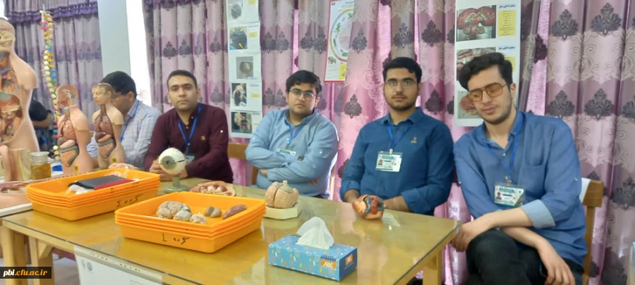 برگزاری نمایشگاه و کارگاه روز جهانی تنوع زیستی در پردیس شهید باهنر اصفهان 103