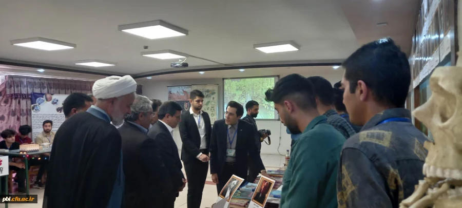 برگزاری نمایشگاه و کارگاه روز جهانی تنوع زیستی در پردیس شهید باهنر اصفهان 108