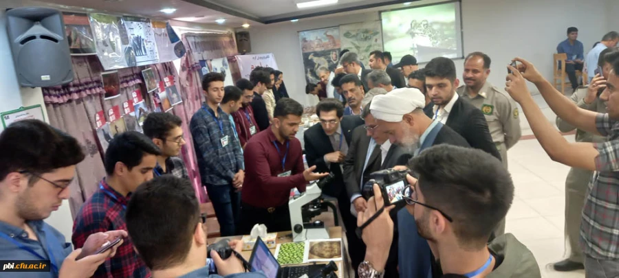 برگزاری نمایشگاه و کارگاه روز جهانی تنوع زیستی در پردیس شهید باهنر اصفهان 109