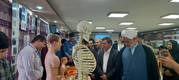 برگزاری نمایشگاه و کارگاه روز جهانی تنوع زیستی در پردیس شهید باهنر اصفهان 106