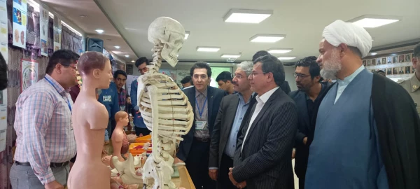 برگزاری نمایشگاه و کارگاه روز جهانی تنوع زیستی در پردیس شهید باهنر اصفهان 113