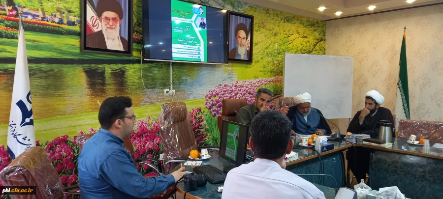 برگزاری نشست هم اندیشی استادان با حضور دکتر رسول بخشی با موضوع مهار تورم ، رشد تولید 2