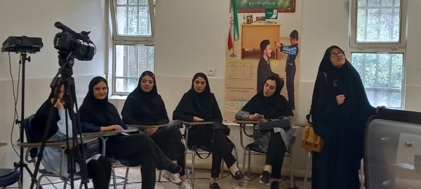 گزارش دو روز برگزاری  مرحله منطقه ای جشنواره تدریس برتر در پردیس شهید باهنر اصفهان 13