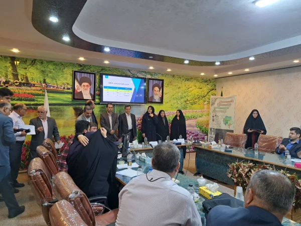 برگزاری دهمین جشنواره منطقه ای تدریس برتر باحضوردانشجو معلمان استان های اصفهان،یزد وچهارمحال وبختیاری به میزبانی استان اصفهان
 13