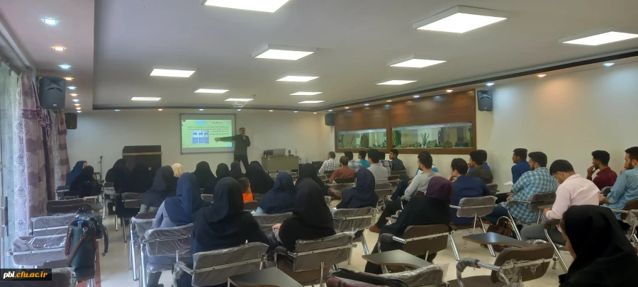 برگزاری کارگاه آموزشی کاوشگری در آموزش علوم با حضور  استاد حمید نقی زاده سرگروه محترم آموزش علوم تجربی متوسطه و استاد نمونه کشوری 3