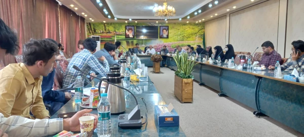 برگزاری جلسه پرسش و پاسخ نماینده مردم اصفهان در مجلس با اعضای بسیج دانشجویی دانشگاه فرهنگیان اصفهان 7