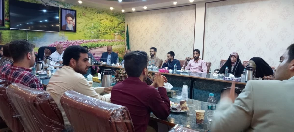 برگزاری جلسه پرسش و پاسخ نماینده مردم اصفهان در مجلس با اعضای بسیج دانشجویی دانشگاه فرهنگیان اصفهان 9