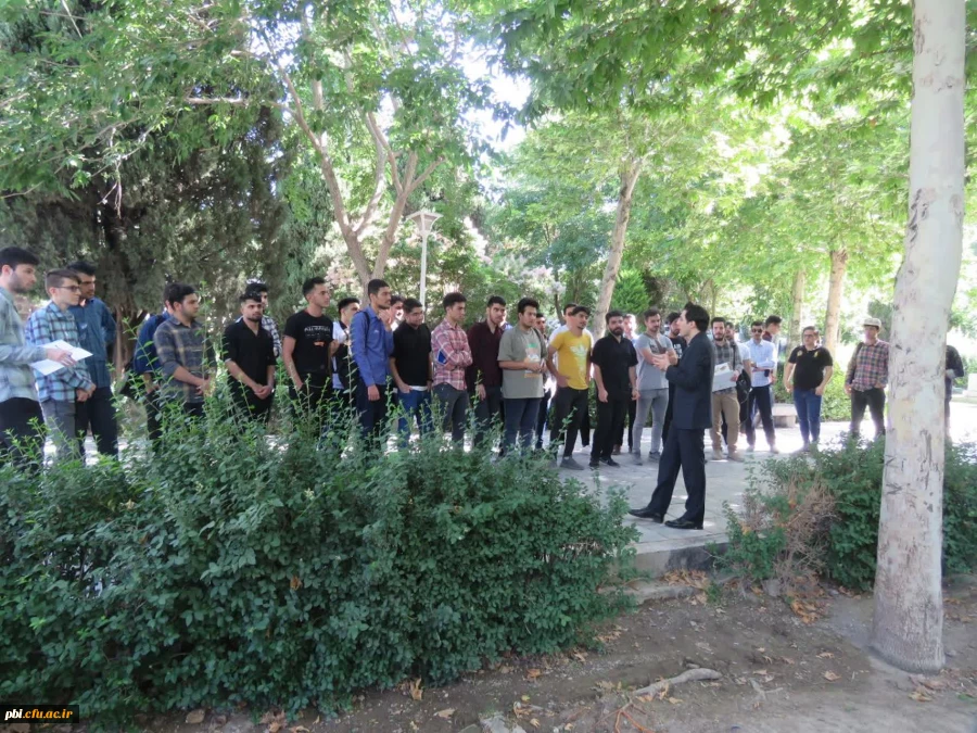 بازدید علمی دانشجویان پردیس شهید باهنر به همراه استاد فرح نسب و آشنایی با طبیعت شهری 3