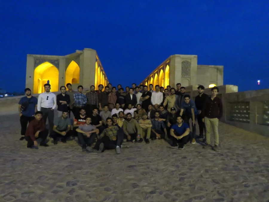 بازدید علمی دانشجویان پردیس شهید باهنر به همراه استاد فرح نسب و آشنایی با طبیعت شهری 15