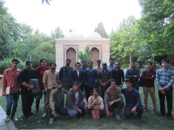 بازدید علمی دانشجویان پردیس شهید باهنر به همراه استاد فرح نسب و آشنایی با طبیعت شهری 16