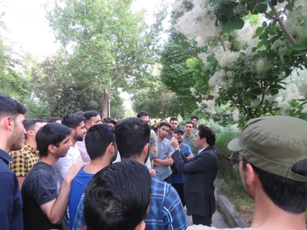 بازدید علمی دانشجویان پردیس شهید باهنر به همراه استاد فرح نسب و آشنایی با طبیعت شهری 18