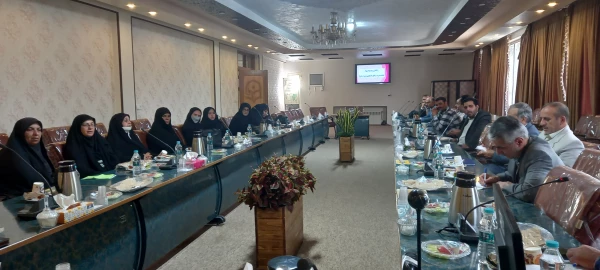 برگزاری جلسه بررسی سیستم تردد و حضور و غیاب دانشجویان  12