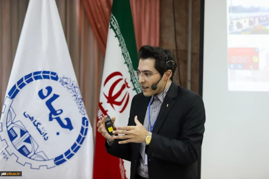 کسب مقام اوّل کشوری در مسابقه ملّی پایان نامه سه دقیقه ای برای زاینده رود توسط دکتر فرح نسب استاد دانشگاه فرهنگیان اصفهان 2