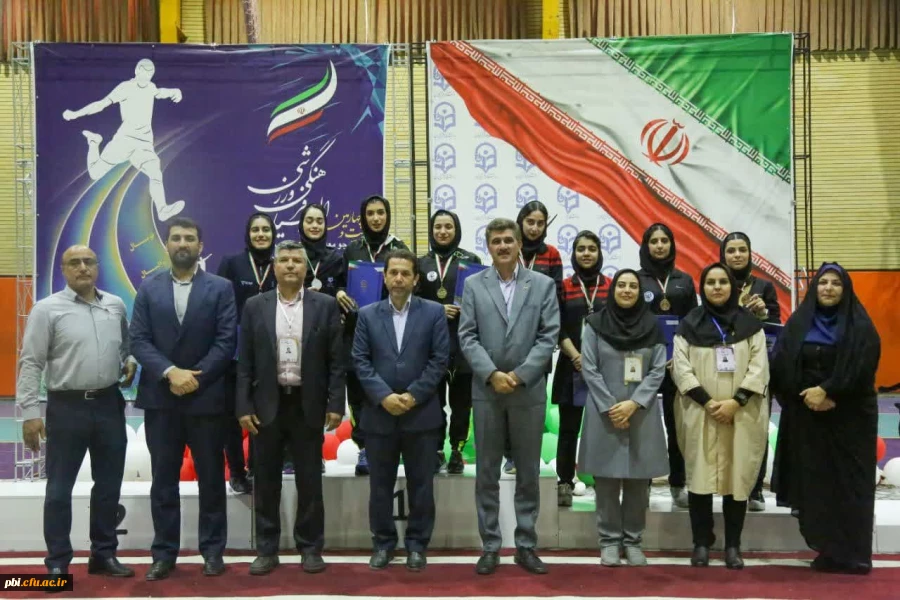 اختتامیه بیست وچهارمین المپیاد فرهنگی ورزشی دانشجو معلمان دانشگاه فرهنگیان  در رشته بدمینتون 3