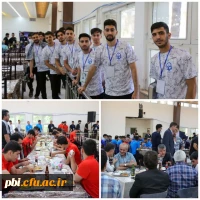 سرو ناهار در سالن غذاخوری پردیس شهید باهنر اصفهان


