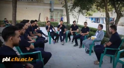 گفت و گوی صمیمی دکتر شفابخش،  با یکی از کاروان های ورزشی پیرامون هدف از برگزاری این المپیاد  2