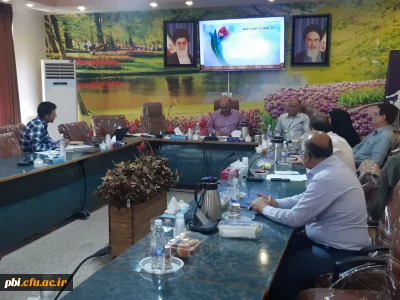 جلسه دفاع دانشجویی کارشناسی ارشد