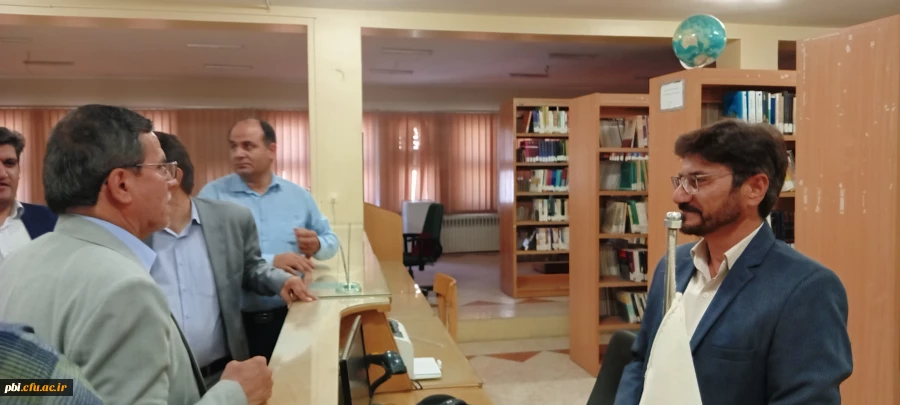 ابلاغ مسئولیت کتابخانه پردیس شهید باهنر به جناب دکتر باغی 4