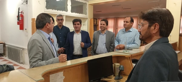 ابلاغ مسئولیت کتابخانه پردیس شهید باهنر به جناب دکتر باغی 6