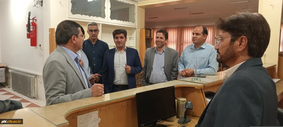 ابلاغ مسئولیت کتابخانه پردیس شهید باهنر به جناب دکتر باغی 6