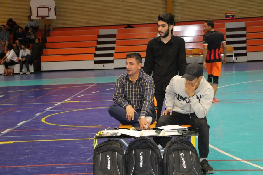 برگزاری برنامه های متنوع ورزشی به مناسبت هفته تربیت بدنی در پردیس شهید باهنر اصفهان 5