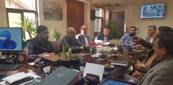 برگزاری جلسه هماهنگی مسئولین دانشگاه فرهنگیان اصفهان با شهرداری منطقه 7 اصفهان 6