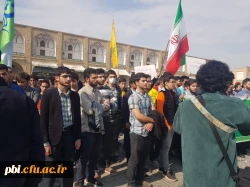 شرکت دانشجو معلمان پردیس شهید باهنر در راه پیمایی 13 آبان 7