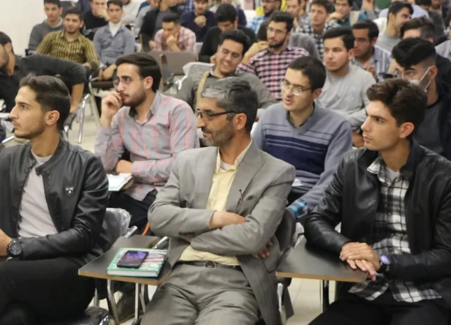 نشست معرفی سازمان دانش آموزی استان اصفهان 7