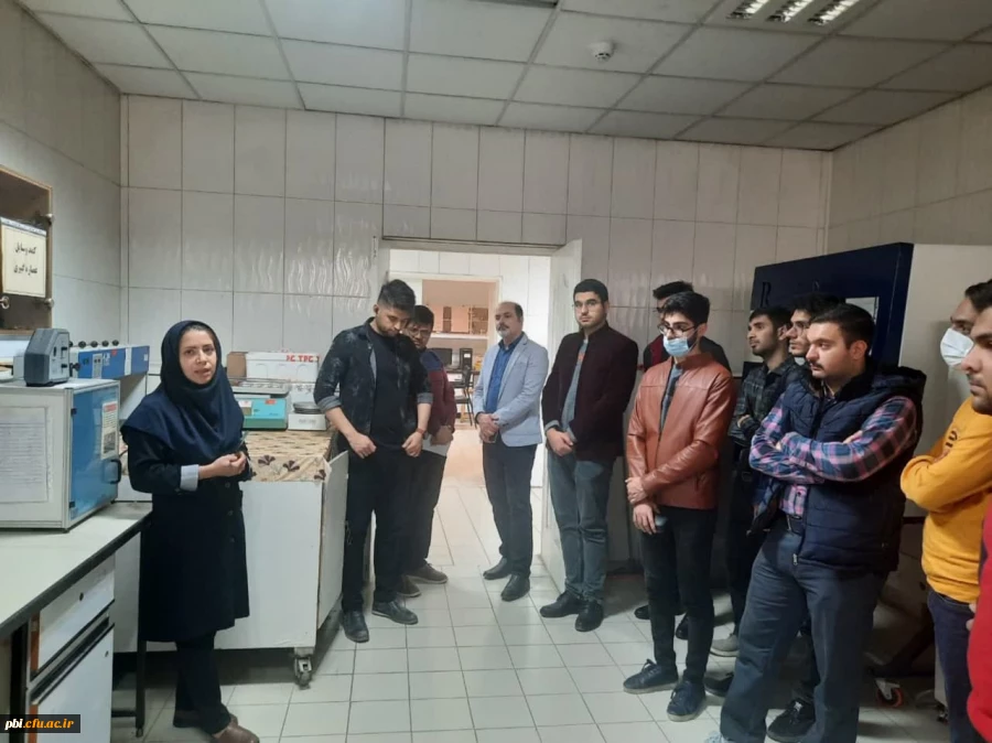 بازدید علمی از مجتمع آزمایشگاه های تخصصی آموزشی و پژوهشی دانشکده علوم و فناوری های زیستی دانشگاه اصفهان 2
