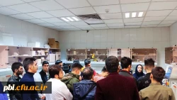 بازدید علمی از مجتمع آزمایشگاه های تخصصی آموزشی و پژوهشی دانشکده علوم و فناوری های زیستی دانشگاه اصفهان 5