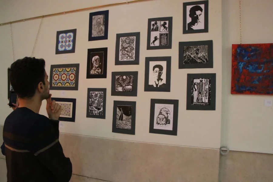 برگزاری نمایشگاه هنری "عنفوان" 2