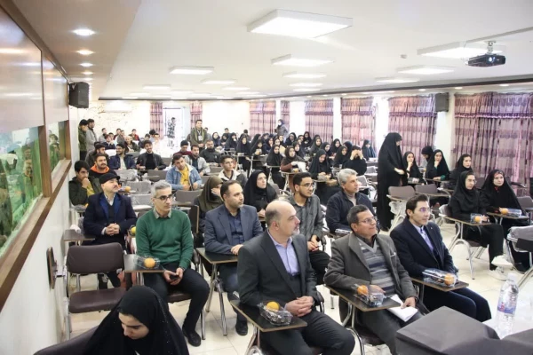 همایش «تاثیر زیست حسگرها و هوش مصنوعی بر سبک زندگی انسان ها در آینده» 3