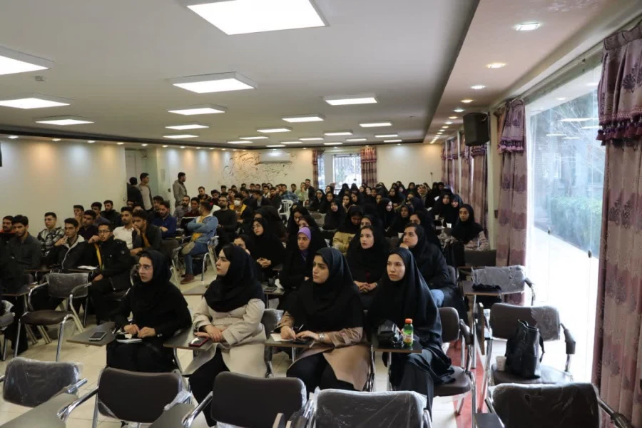 همایش «تاثیر زیست حسگرها و هوش مصنوعی بر سبک زندگی انسان ها در آینده» 4