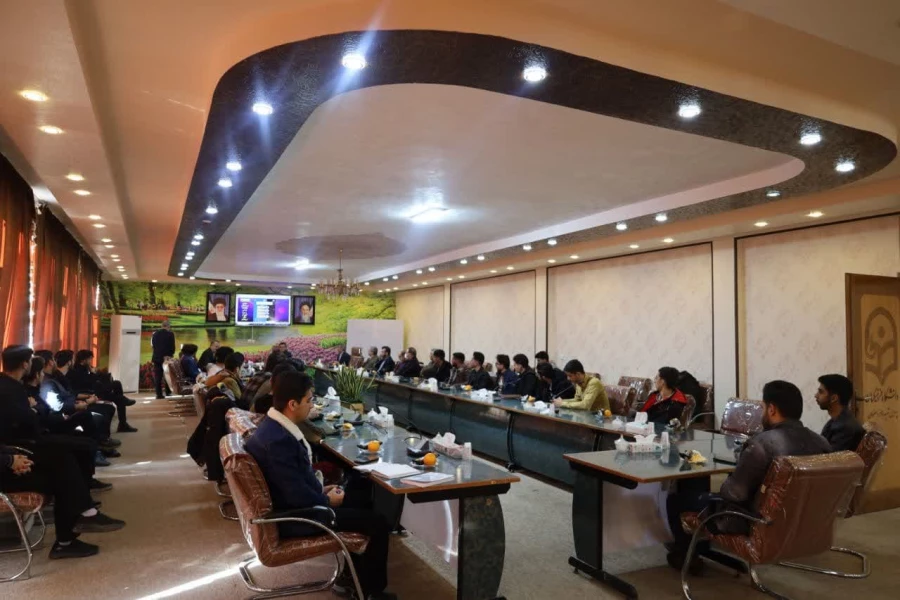 برگزاری پنجمین نشست از نشست های علمی همایش بین المللی مطالعات قرآنی از منظر اروپاییان 4