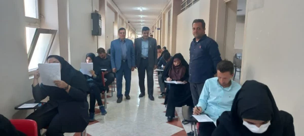 بازدید دکتر کجباف ریاست دانشگاه فرهنگیان استان و دکتر امینی مسئول نظارت استان از روند برگزاری آزمون پودمان مهارت آموزان 2